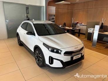 SPOTICAR Kia Xceed 1.0 Tgdi Mhev 115cv Dct Special Edition My26 Km Ze Usata - Berlina Ibrido Bianco - Magenta - 1202490341_1