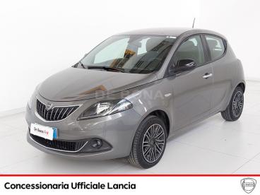 LANCIA CERTIFIED Lancia Ypsilon 1.0 Firefly Hybrid Gold S And S 70cv Usata - City Car Ibrido Grigio - Belluno - 2187442_1