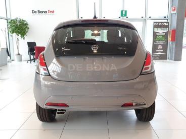 LANCIA CERTIFIED Lancia Ypsilon 1.0 Firefly Hybrid Alberta Ferretti S And S 70cv 5 Usata - City Car Ibrido Grigio - Belluno - 2187445_3