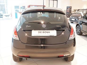 LANCIA CERTIFIED Lancia Ypsilon 1.0 Firefly Hybrid Silver S And S 70cv Usata - City Car Ibrido Nero - Belluno - 2188177_2