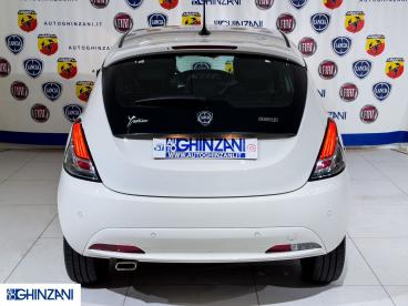 LANCIA CERTIFIED Lancia Ypsilon 1.0 Hybrid 70 Cv S And S Gold - Prezzo Vero Usata - City Car Ibrido Bianco - Calusco Dadda - 2219269_5