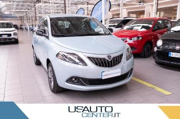 LANCIA CERTIFIED Lancia Ypsilon 1.0 Firefly 70 Cv Start And Stop Hybrid Gold Usata - City Car Ibrido Verde - Milano - 2228979_2
