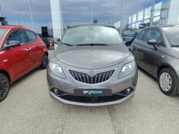 LANCIA CERTIFIED Lancia Ypsilon 0.9 Twinair 5 Porte Metano Ecochic Gold Usata - City Car  Grigio - Foggia - 2229711_3