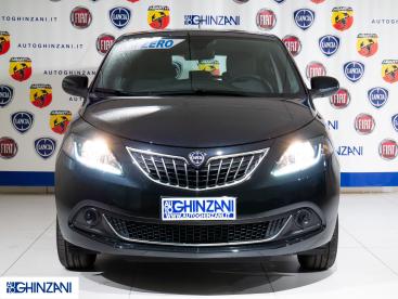 LANCIA CERTIFIED Lancia Ypsilon 1.0 Firefly 5 Porte S And S Hybrid Silver Plus - P Usata - City Car Ibrido Nero - Calusco Dadda - 2241610_3