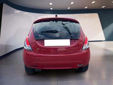 LANCIA CERTIFIED Lancia Ypsilon Iii 2021 1.0 Firefly Hybrid Gold S And S 70cv Usata - City Car Ibrido Rosso - Torino - 2270274_5