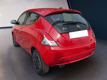LANCIA CERTIFIED Lancia Ypsilon Iii 2015 1.0 Hybrid Gold S And S 70cv Usata - City Car Ibrido Rosso - Torino - 2275087_3