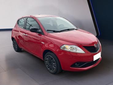 LANCIA CERTIFIED Lancia Ypsilon Iii 2015 1.0 Hybrid Gold S And S 70cv Usata - City Car Ibrido Rosso - Torino - 2275087_5
