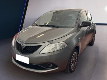 LANCIA CERTIFIED Lancia Ypsilon Iii 2021 1.0 Firefly Hybrid Gold S And S 70cv Usata - City Car Ibrido Grigio - Torino - 2275089_3