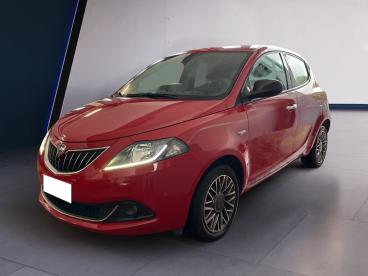 LANCIA CERTIFIED Lancia Ypsilon Iii 2021 1.2 Gold Gpl 69cv Usata - City Car  Rosso - Torino - 2276265_2