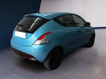 LANCIA CERTIFIED Lancia Ypsilon Iii 2015 1.0 Hybrid Maryne S And S 70cv Usata - City Car Ibrido Blu - Torino - 2278811_4
