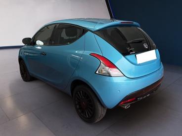 LANCIA CERTIFIED Lancia Ypsilon Iii 2015 1.0 Hybrid Maryne S And S 70cv Usata - City Car Ibrido Blu - Torino - 2278811_5