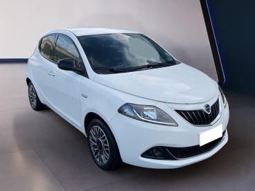LANCIA CERTIFIED Lancia Ypsilon Iii 2021 1.0 Firefly Hybrid Gold S And S 70cv Usata - City Car Ibrido Blu - Torino - 2281934_3
