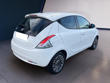 LANCIA CERTIFIED Lancia Ypsilon Iii 2021 1.0 Firefly Hybrid Gold S And S 70cv Usata - City Car Ibrido Blu - Torino - 2281934_4