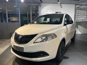 LANCIA CERTIFIED Lancia Ypsilon 1.0 Firefly S And S Hybrid Silver Plus Usata - City Car Benzina Bianco - Vercelli - 2283202_5