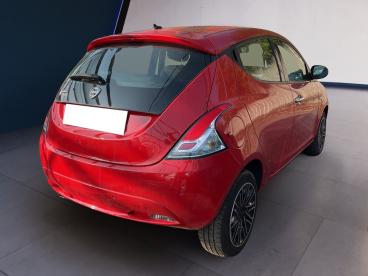 LANCIA CERTIFIED Lancia Ypsilon Iii 2015 1.2 Gold S And S 69cv My19 Usata - City Car Benzina Rosso - Torino - 2283546_4