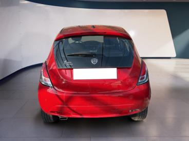 LANCIA CERTIFIED Lancia Ypsilon Iii 2015 1.2 Gold S And S 69cv My19 Usata - City Car Benzina Rosso - Torino - 2283546_5