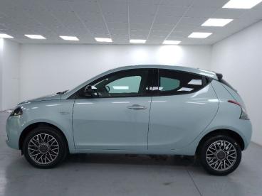 LANCIA CERTIFIED Lancia Ypsilon 1.0 Firefly Hybrid Gold S And S 70cv Usata - City Car Ibrido Verde - Cuneo - 2284978_5