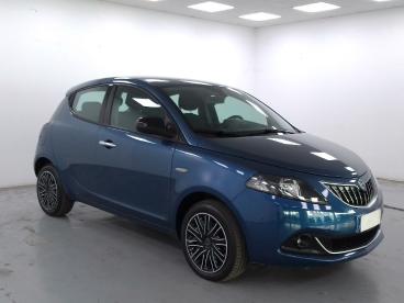 LANCIA CERTIFIED Lancia Ypsilon 1.0 Firefly Hybrid Gold S And S 70cv Usata - City Car Ibrido Blu - Cuneo - 2284981_3