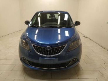 LANCIA CERTIFIED Lancia Ypsilon 1.0 Firefly Hybrid Gold S And S 70cv Usata - City Car Ibrido Blu - Cuneo - 2285013_2