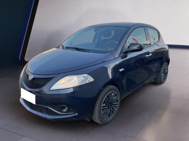 LANCIA CERTIFIED Lancia Ypsilon Iii 2015 1.0 Hybrid Gold S And S 70cv Usata - City Car Ibrido Blu - Torino - 2285365_2