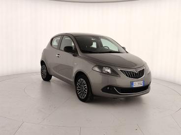 LANCIA CERTIFIED Lancia Ypsilon 1.0 Firefly 5 Porte S And S Hybrid Platino Usata - City Car Ibrido Grigio - Caserta - 2285971_1