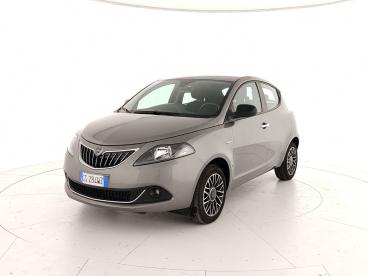 LANCIA CERTIFIED Lancia Ypsilon 1.0 Firefly 5 Porte S And S Hybrid Platino Usata - City Car Ibrido Grigio - Caserta - 2286247_3