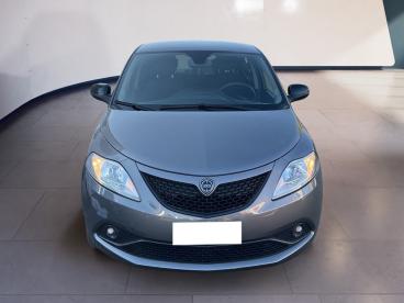 LANCIA CERTIFIED Lancia Ypsilon Iii 2015 1.2 Gold Ecochic Gpl 69cv My19 Usata - City Car  Grigio - Torino - 2287260_1