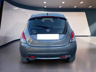 LANCIA CERTIFIED Lancia Ypsilon Iii 2015 1.2 Gold Ecochic Gpl 69cv My19 Usata - City Car  Grigio - Torino - 2287260_5