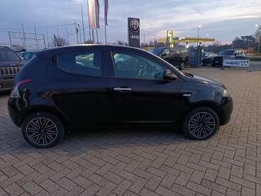 LANCIA CERTIFIED Lancia Ypsilon 1.0 Firefly 5 Porte S And S Hybrid Gold Usata - City Car Ibrido Nero - Spinetta Marengo - 2293313_4