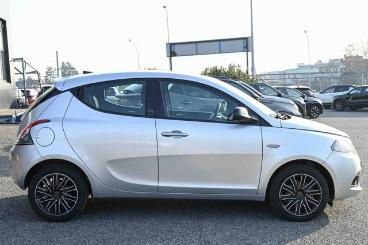 LANCIA CERTIFIED Lancia Ypsilon 1.2 69 Cv 5 Porte S And S Gold Usata - City Car Benzina Grigio - Carmagnola - 2296066_4