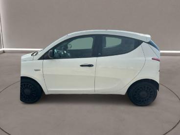 LANCIA CERTIFIED Lancia Ypsilon 3aª Serie - 1.2 69 Cv 5 Porte Gpl Ecochic Ele Usata - City Car  Bianco - Melilli - 2298189_3