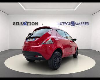 LANCIA CERTIFIED Lancia Ypsilon 3ª Serie 0.9 Twinair 5 Porte Metano Ecochic Silver Usata - City Car  Rosso - Ancona - 2301919_3
