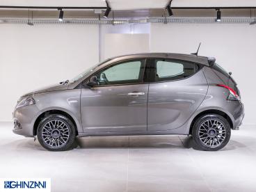 LANCIA CERTIFIED Lancia Ypsilon 1.0 Firefly 5 Porte S And S Hybrid Platino - Prezz Usata - City Car Ibrido Grigio - Calusco Dadda - 2309702_4