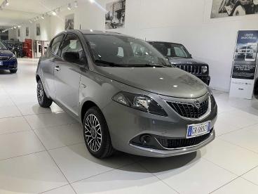 SPOTICAR Lancia Ypsilon 1.0 Firefly 5 Porte S&s Hybryd Gold Usata - City Car Benzina Grigio - Fornovo Di Taro - 1202312519_3