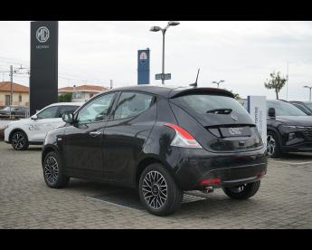 LANCIA CERTIFIED Lancia Ypsilon 3ª Serie 1.0 Firefly 5 Porte S And S Hybrid Gold P Usata - City Car Ibrido Nero - Pineto - 2313565_5