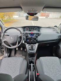 LANCIA CERTIFIED Lancia Ypsilon 1.0 70cv Hybrid Silver Usata - City Car Ibrido Grigio - Fisciano - 2314394_5