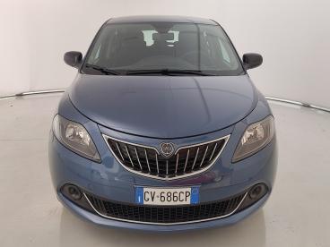 LANCIA CERTIFIED Lancia Ypsilon Iii 2021 1.0 Firefly Hybrid Platino S And S 70cv Usata - City Car Ibrido Blu - Parma - 2317022_2