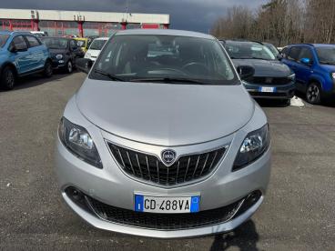 LANCIA CERTIFIED Lancia Ypsilon Iii 2021 1.0 Firefly Hybrid Silver S And S 70cv Usata - City Car Ibrido Grigio - Biella - 2320535_2