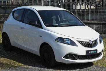 LANCIA CERTIFIED Lancia Ypsilon 1.0 Firefly S And S Hybrid Ecochic Silver Usata - City Car Ibrido Bianco - Carmagnola - 2320859_3