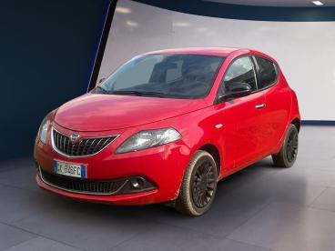 LANCIA CERTIFIED Lancia Ypsilon 1.0 70cv Hybrid Silver Usata - City Car Ibrido Rosso - Fisciano - 2330161_1