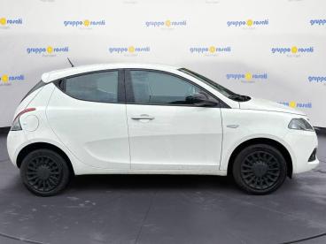 LANCIA CERTIFIED Lancia Ypsilon 3ª Serie 1.0 Firefly 5 Porte S And S Hybrid Silver Usata - City Car Ibrido Bianco - Roma - 2333870_4