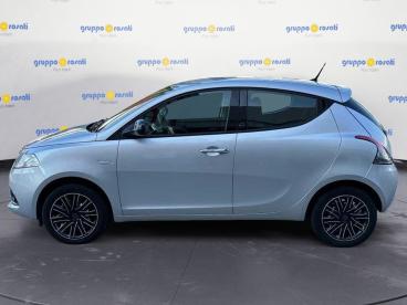 LANCIA CERTIFIED Lancia Ypsilon 3&ordf; Serie 1.0 Firefly 5 Porte S And S Hybrid Gold Usata - City Car Ibrido Argento - Roma - 2333871_3