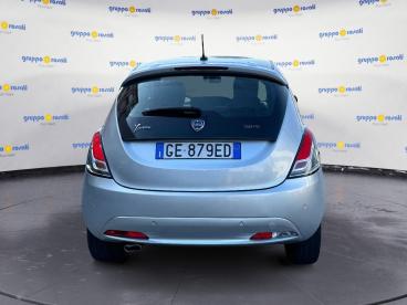 LANCIA CERTIFIED Lancia Ypsilon 3&ordf; Serie 1.0 Firefly 5 Porte S And S Hybrid Gold Usata - City Car Ibrido Argento - Roma - 2333871_5
