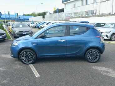 LANCIA CERTIFIED Lancia Ypsilon 1.0 Firefly 70cv S&s Hybrid Silver Usata - City Car Ibrido Blu - Roma - 2334066_4