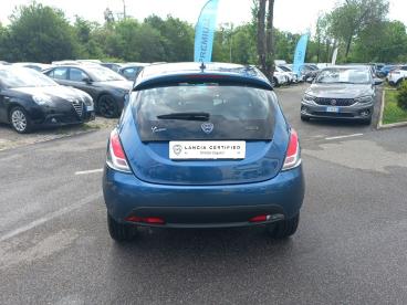 LANCIA CERTIFIED Lancia Ypsilon 1.0 Firefly 70cv S&s Hybrid Silver Usata - City Car Ibrido Blu - Roma - 2334066_5