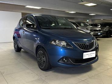 LANCIA CERTIFIED Lancia Ypsilon 1.0 Firefly 70cv S&s Hybrid Gold Usata - City Car Ibrido Blu - Milano - 2334294_5