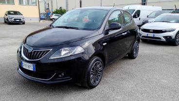 LANCIA CERTIFIED Lancia Ypsilon 1.0 Firefly 70 Cv Start And Amp,stop Hybrid Gold Usata - City Car Ibrido Nero - Fisciano - 2334688_1