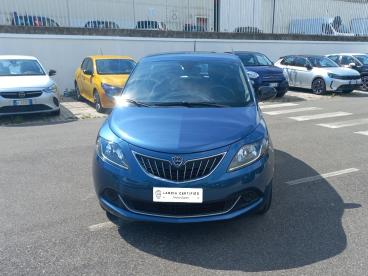 LANCIA CERTIFIED Lancia Ypsilon 1.0 Firefly 70cv S&s Hybrid Silver Usata - City Car Ibrido Blu - Roma - 2338391_2