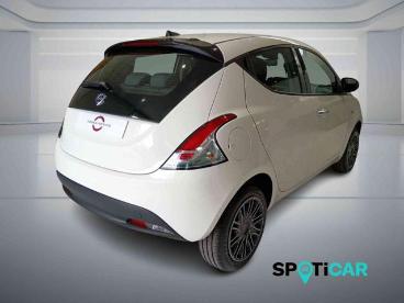 LANCIA CERTIFIED Lancia Ypsilon 1.0 Firefly 5 Porte S And S Hybrid Oro Usata - City Car Ibrido Bianco - Bologna - 2339413_4