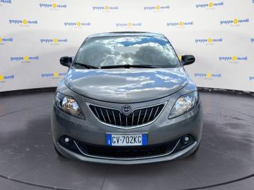 LANCIA CERTIFIED Lancia Ypsilon New 5 Porte My24 1.0 Firefly 70 Cvstart And Stop H Usata - City Car Ibrido Grigio - Roma - 2339418_2